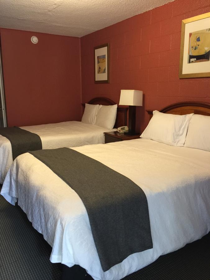Hope Inn Lenox Εξωτερικό φωτογραφία